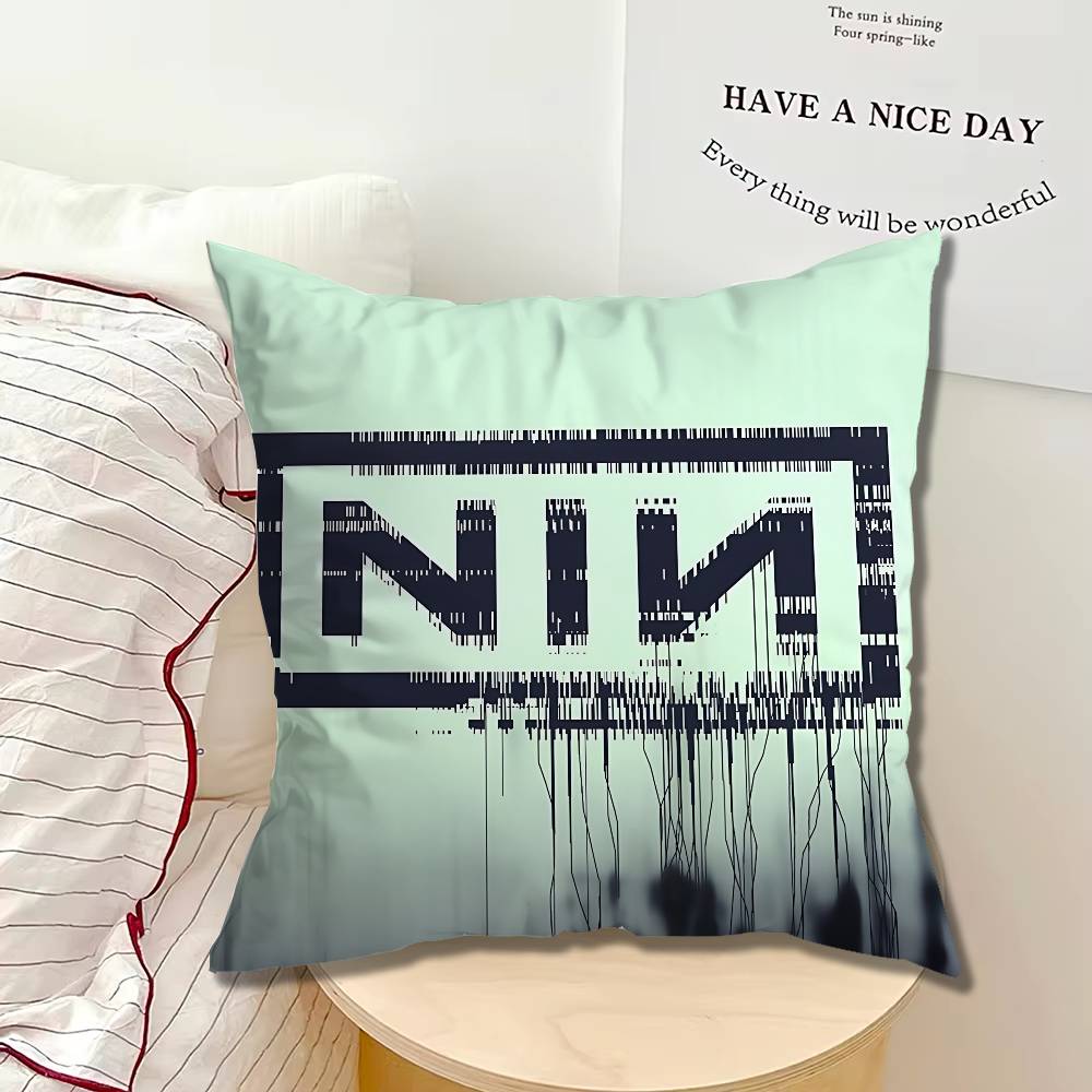 N-Nine Inch Nails The Fragile  - Home.Textiles Cushion incelemesi ve fiyatı