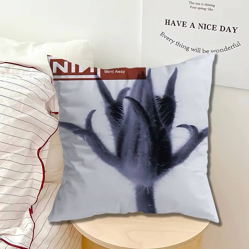 N-Nine Inch Nails The Fragile  - Home.Textiles Cushion incelemesi ve fiyatı